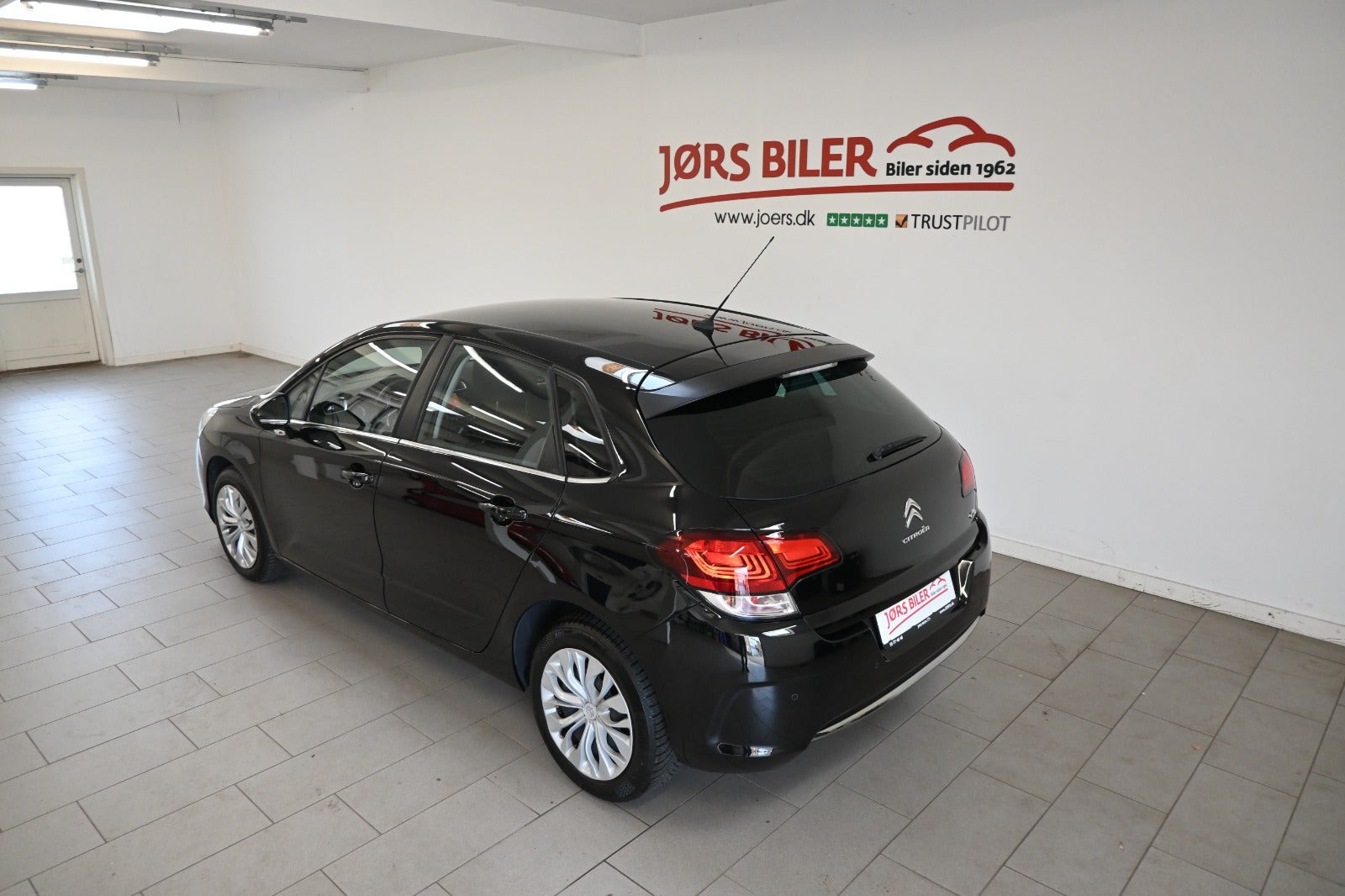Sort Citroën C4 fra 2018