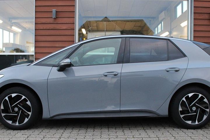 Grå VW ID.3 fra 2025