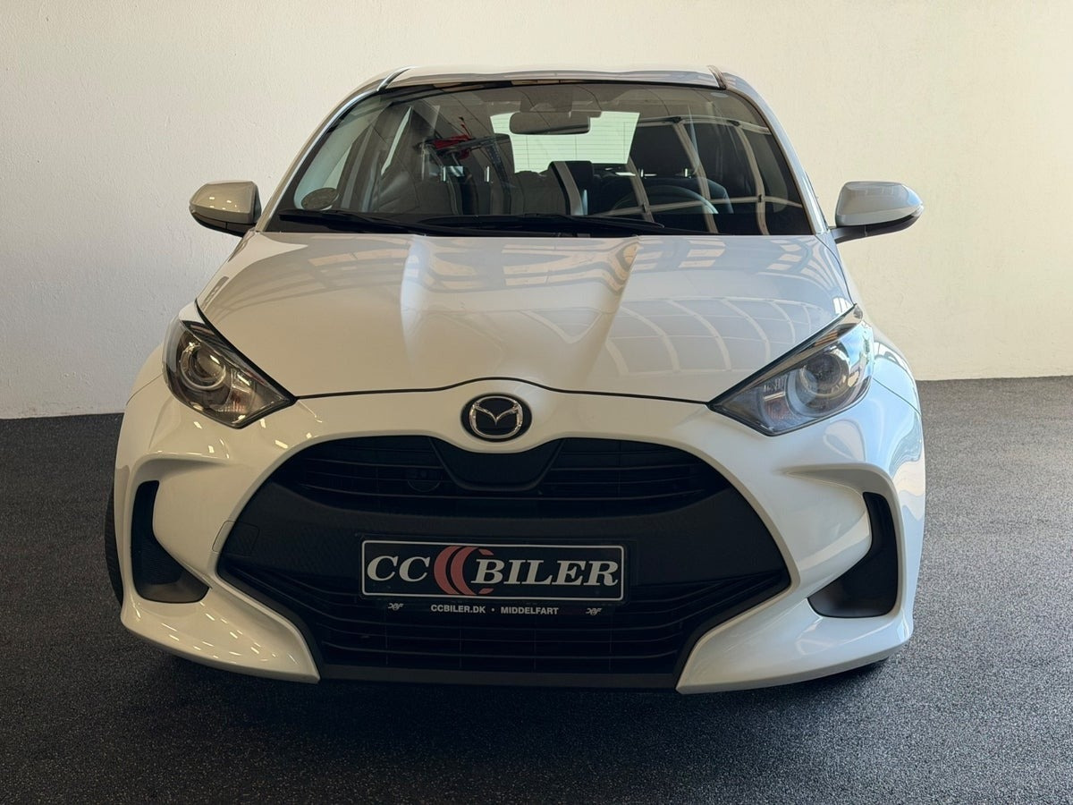 Hvid Mazda 2 fra 2022