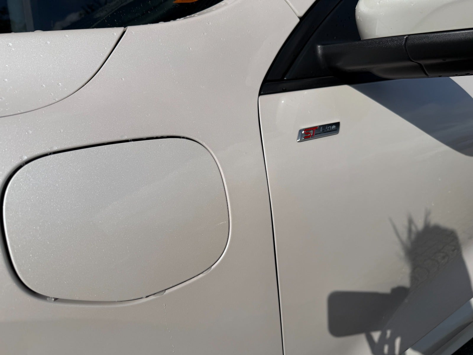 Hvid Ford Kuga fra 2020