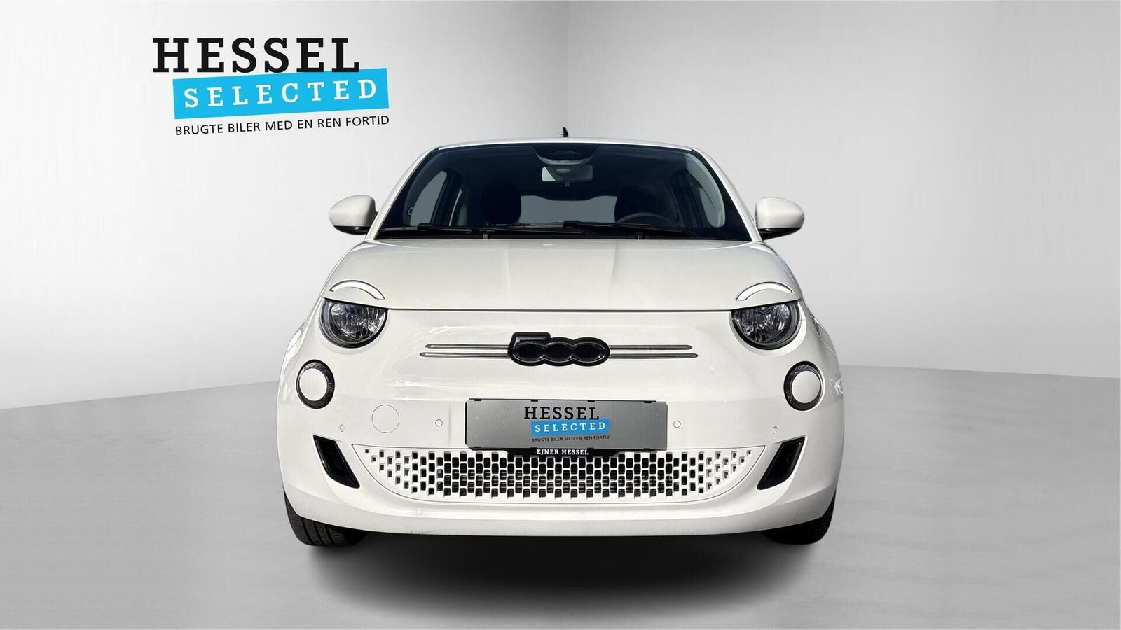 Hvid Fiat 500e fra 2024