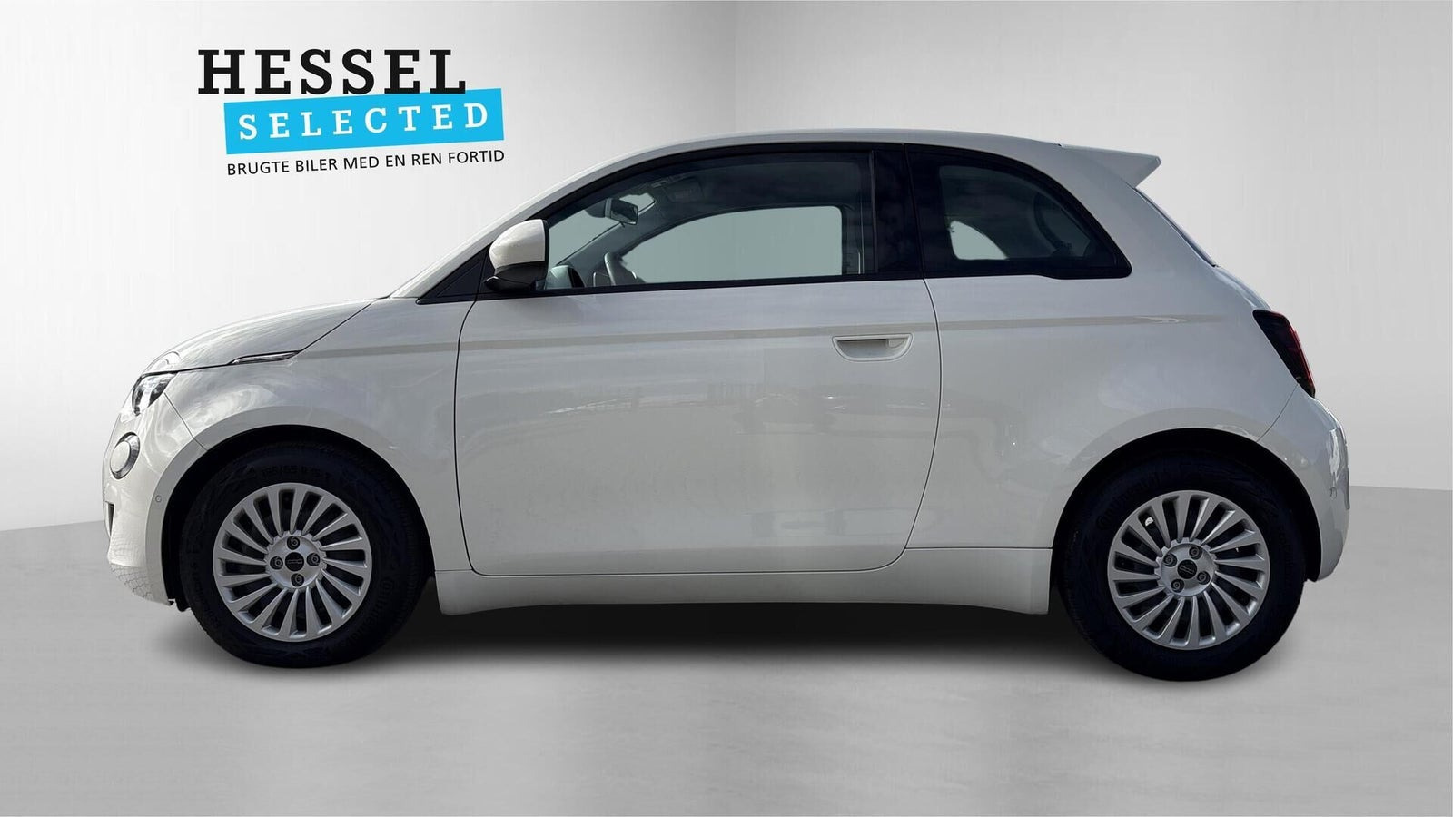 Hvid Fiat 500e fra 2024