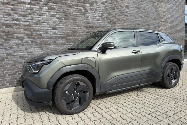 Grøn Suzuki eVitara fra 2026