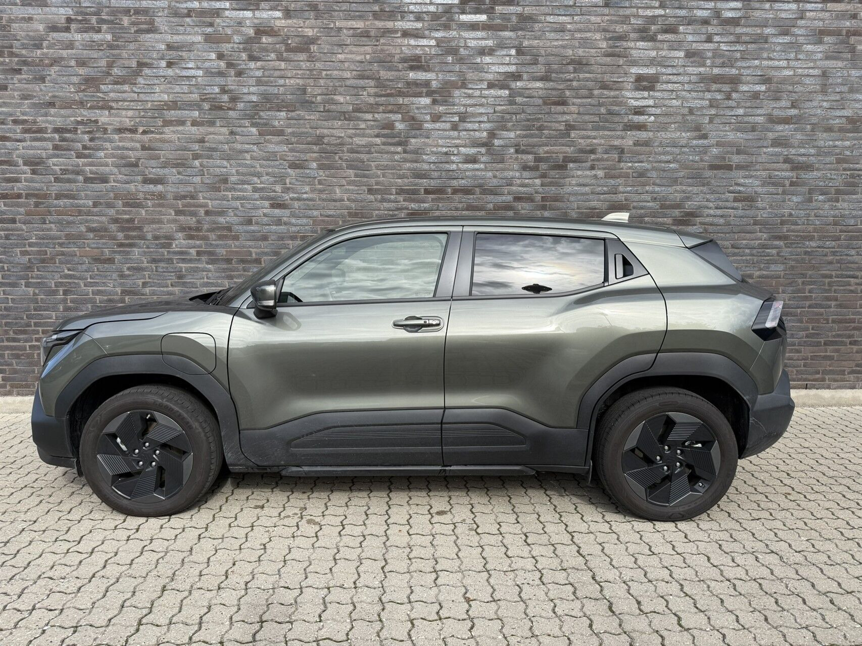 Grøn Suzuki eVitara fra 2026