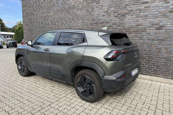 Grøn Suzuki eVitara fra 2026