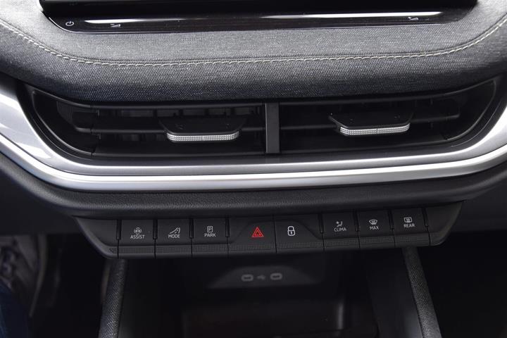 Sort Skoda Elroq fra 2025