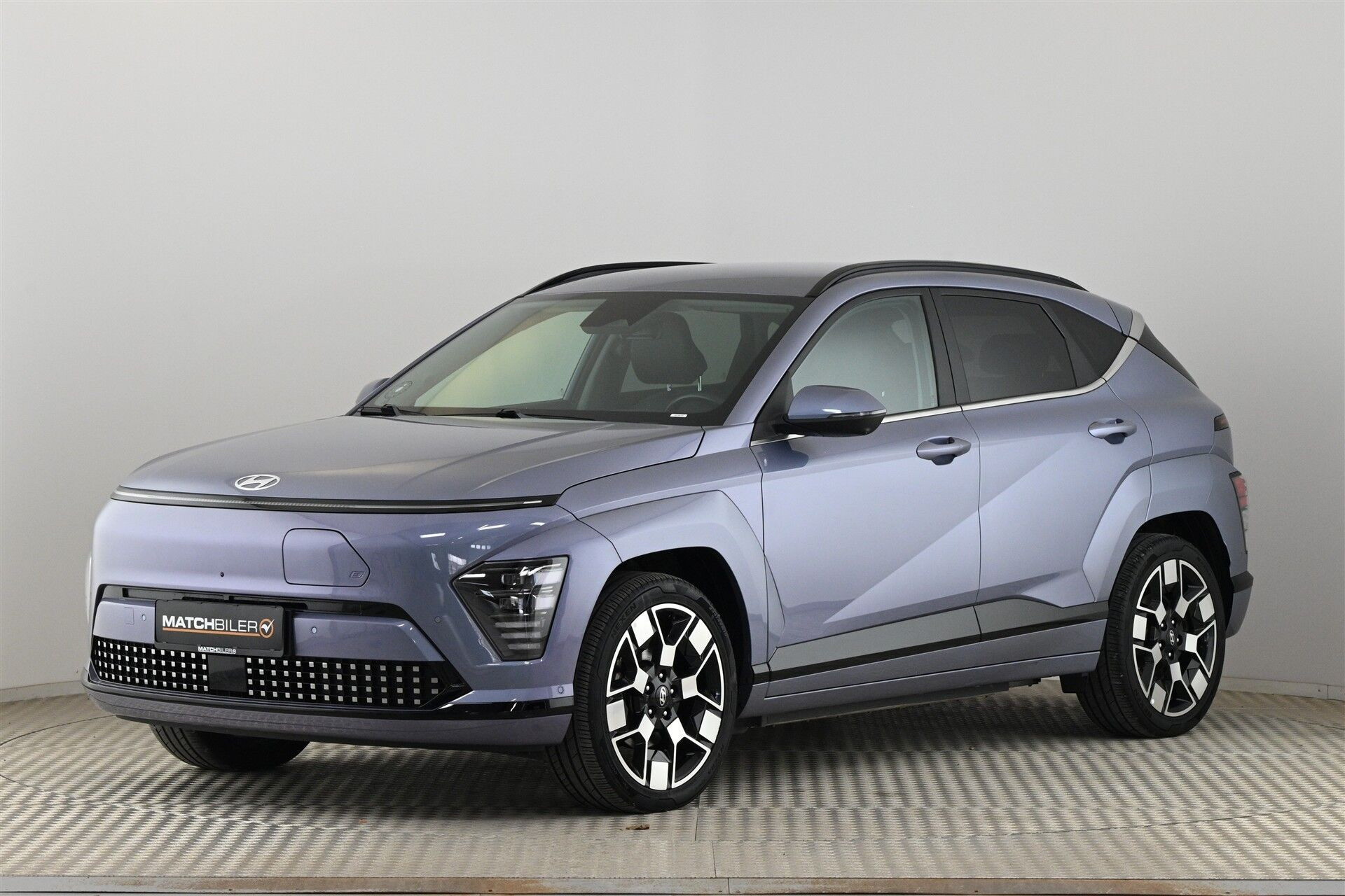 Blå Hyundai Kona fra 2023