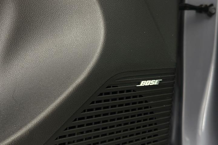Blå Hyundai Kona fra 2023