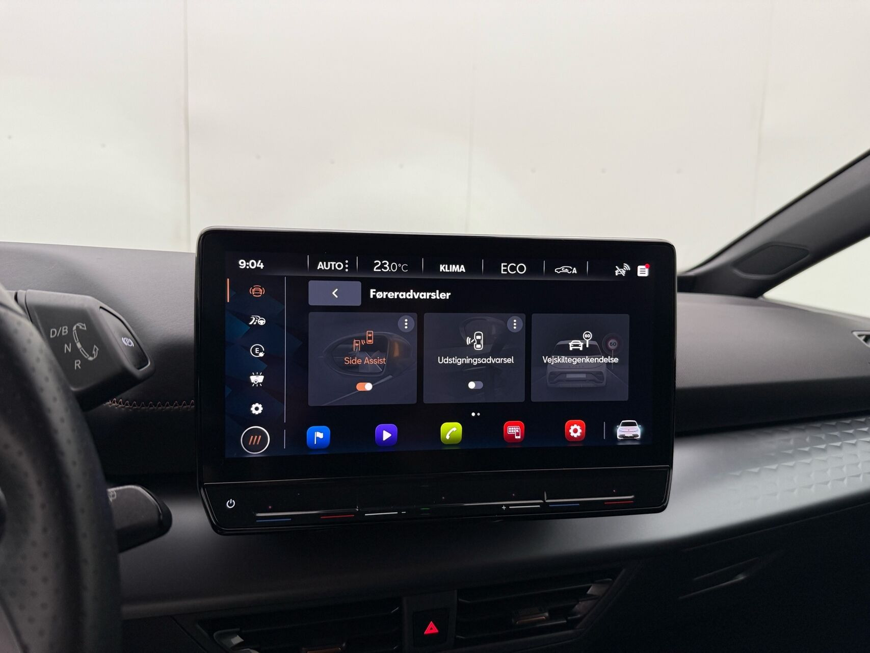 Blå Cupra Born fra 2024