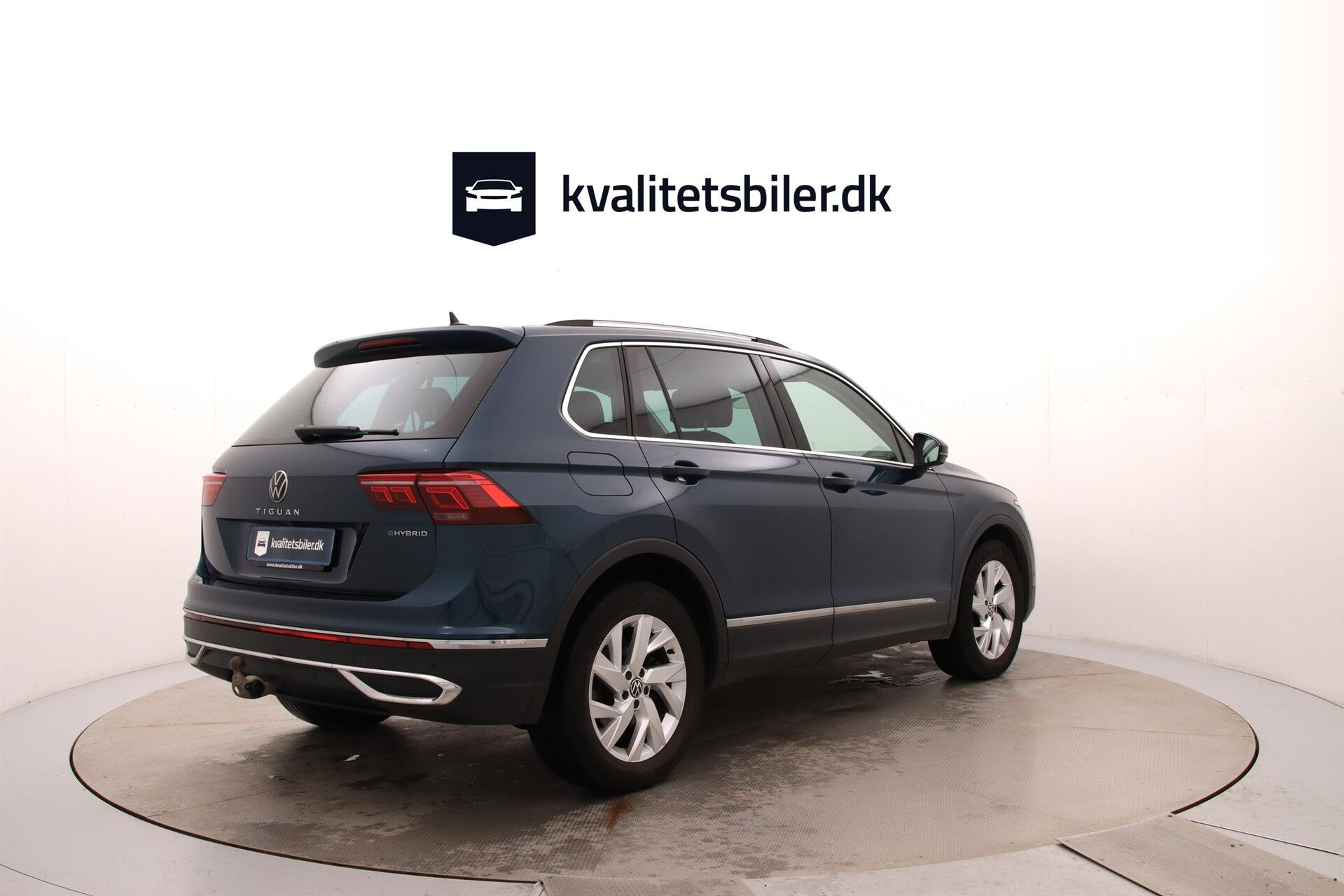 Blå VW Tiguan fra 2023