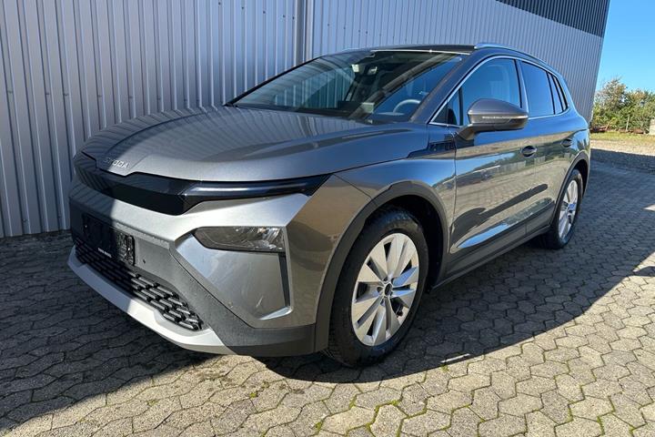 Grå Skoda Skoda fra 2026