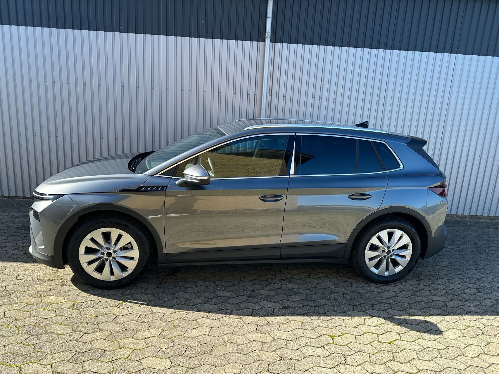 Grå Skoda Skoda fra 2026
