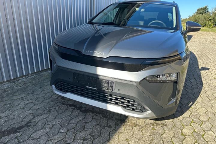 Grå Skoda Skoda fra 2026