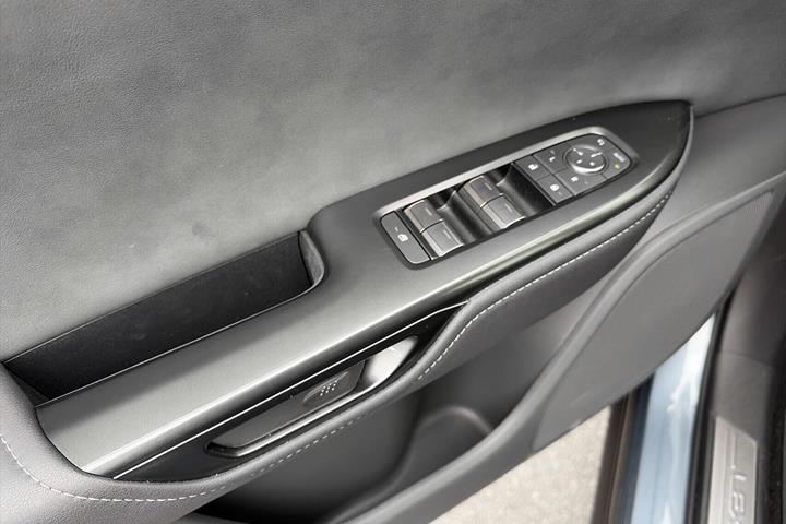 undefined Lexus RZ fra 2025