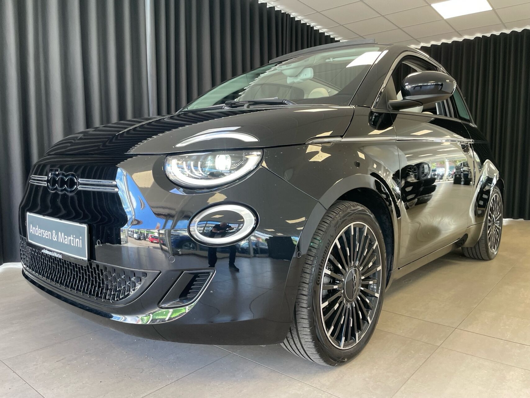 Sort Fiat 500e fra 2023