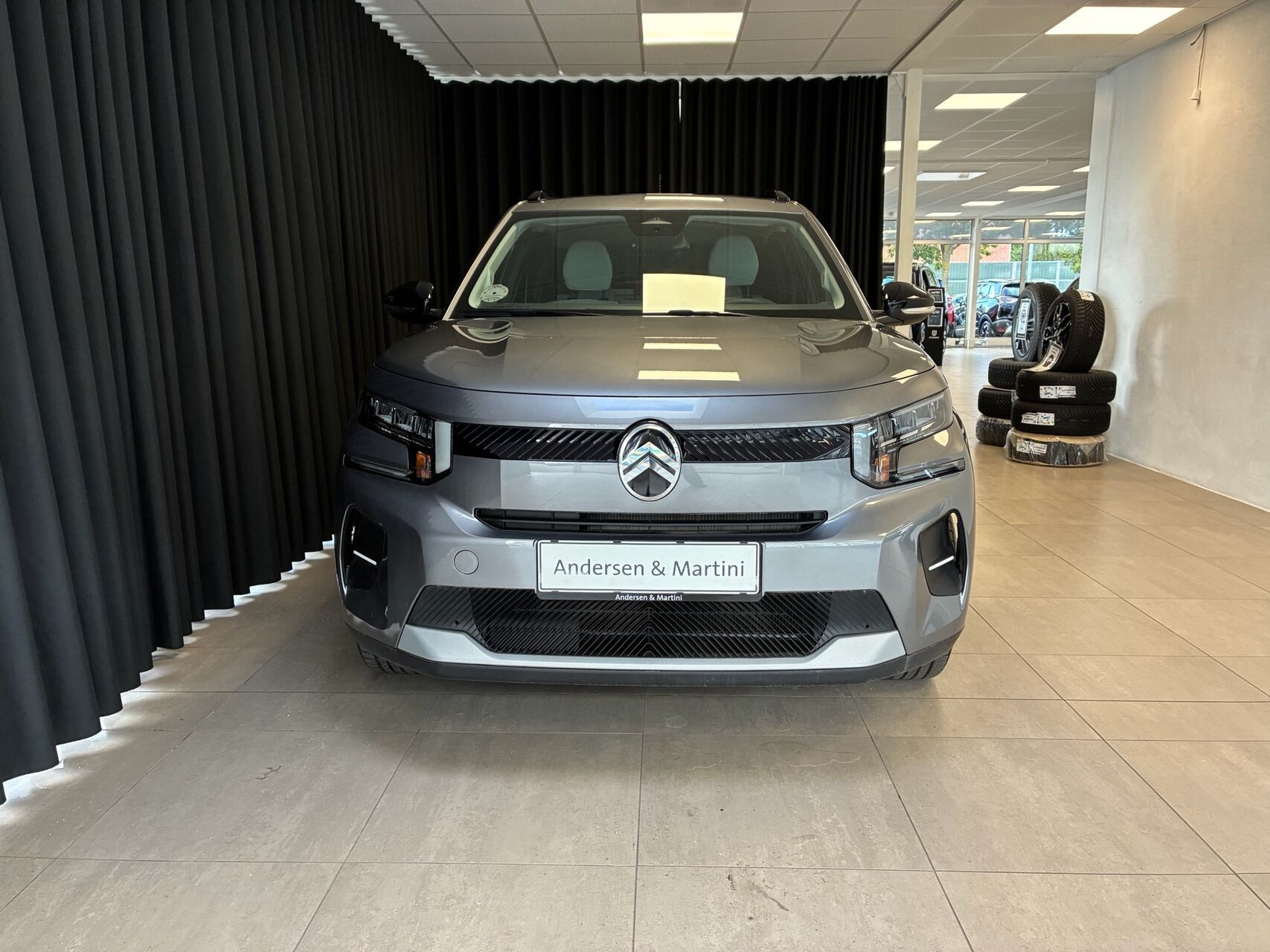 Grå Citroën ë-C3 fra 2025
