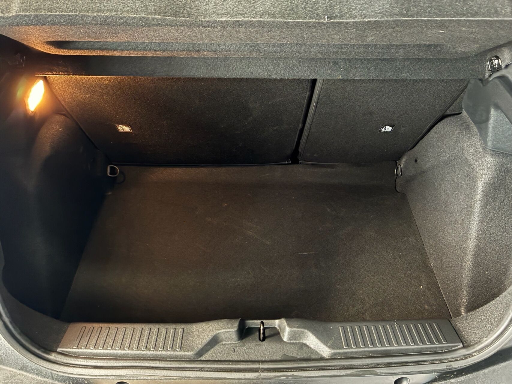 Grå Citroën ë-C3 fra 2025