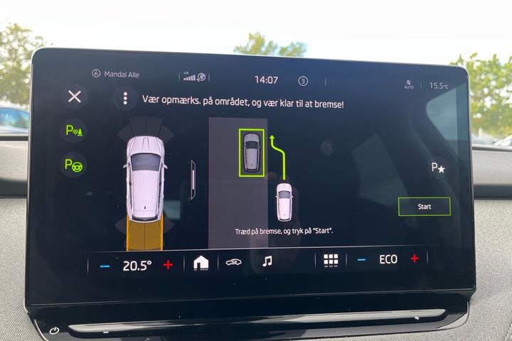 Rød Skoda Enyaq fra 2022
