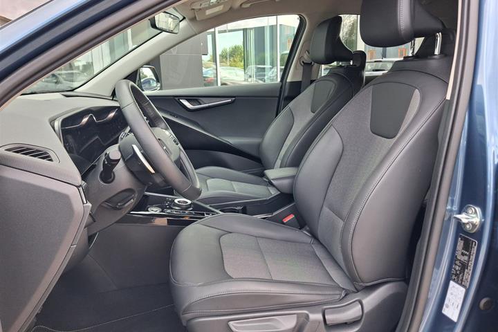 Blå Kia Niro EV fra 2024