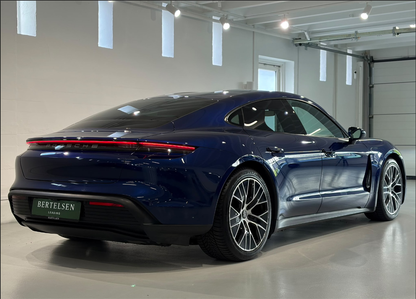 undefined Porsche Taycan fra 2021