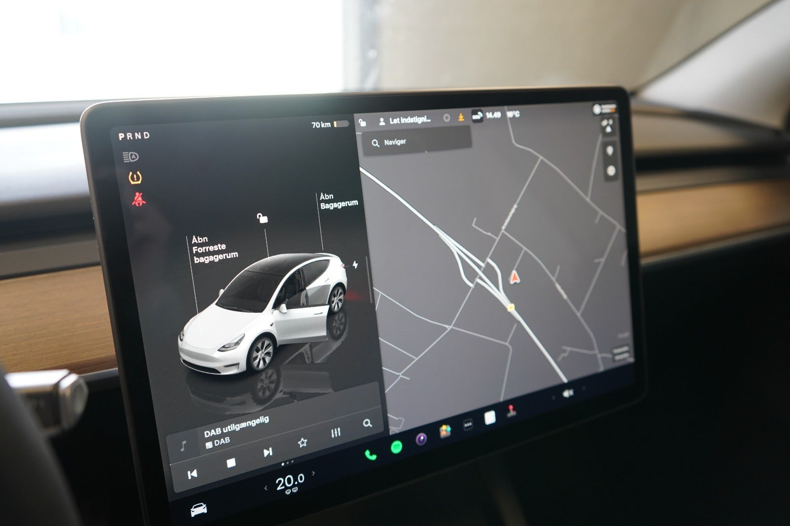 undefined Tesla Model Y fra 2024