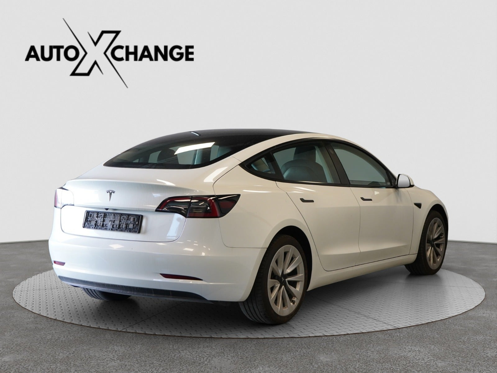undefined Tesla Model 3 fra 2023