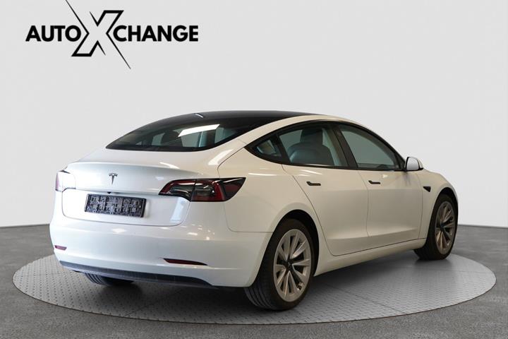 undefined Tesla Model 3 fra 2023