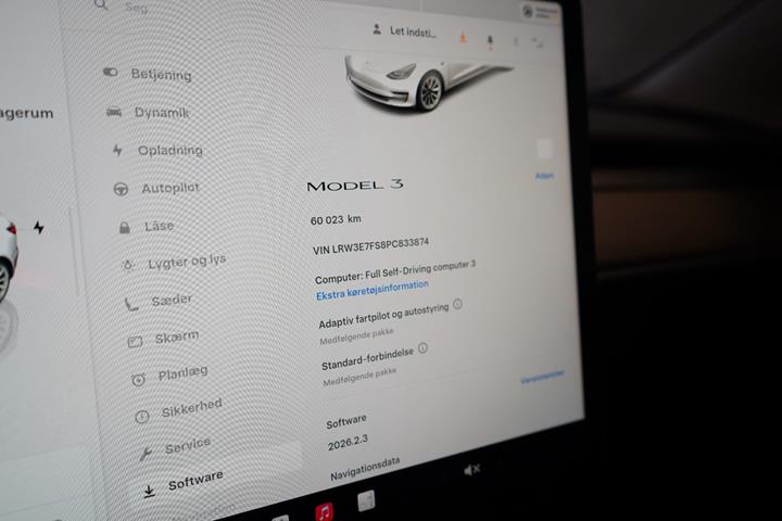 undefined Tesla Model 3 fra 2023