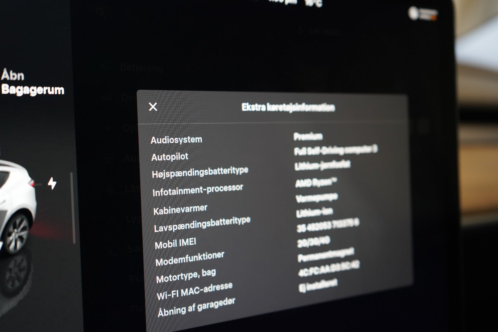undefined Tesla Model Y fra 2024