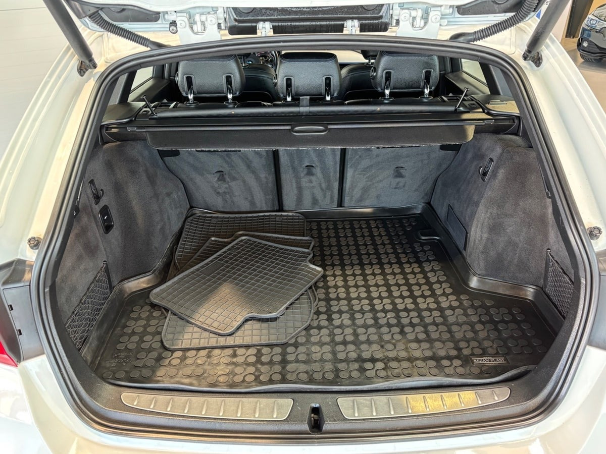 undefined BMW 330d fra 2018