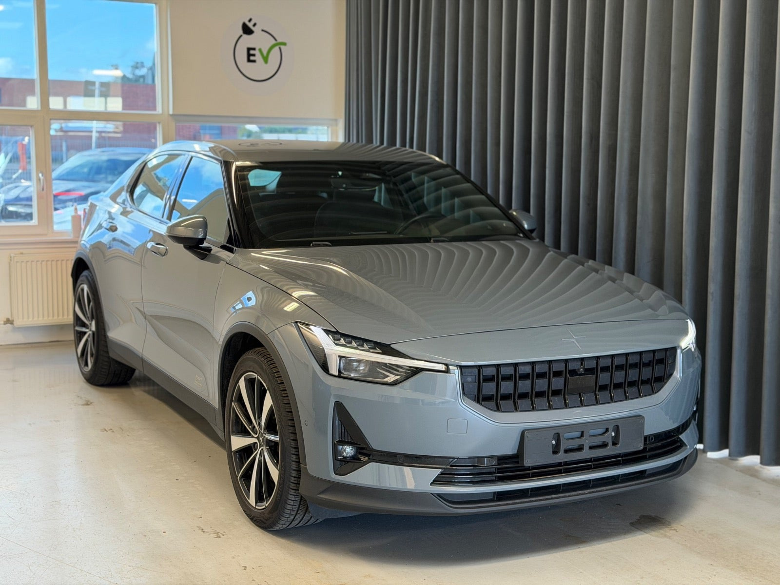 Polestar 2 Long Range