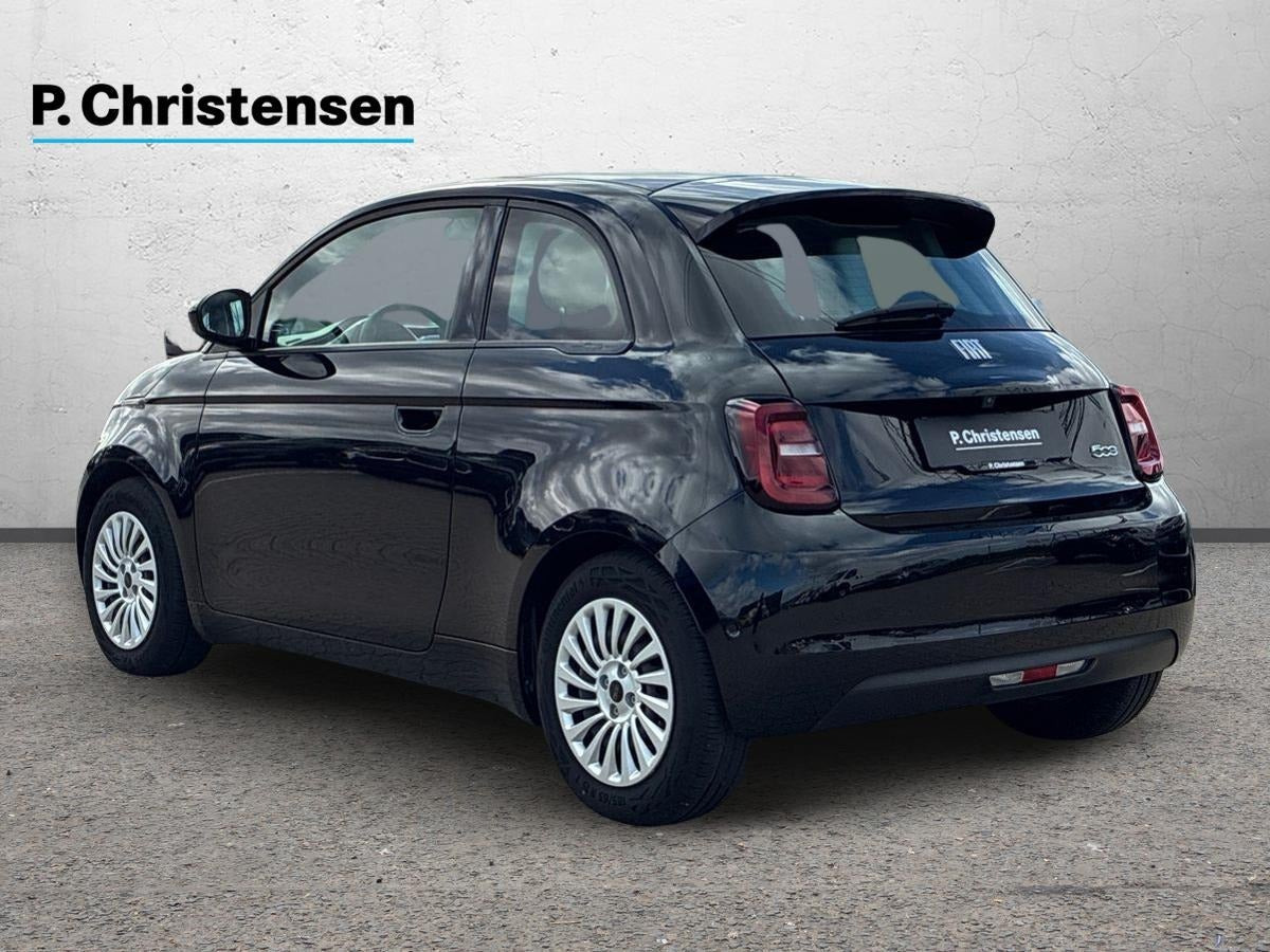 Sort Fiat 500e fra 2023