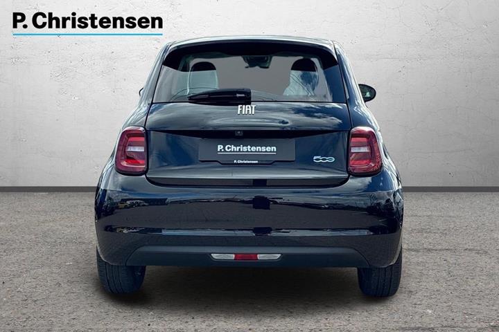 Sort Fiat 500e fra 2023