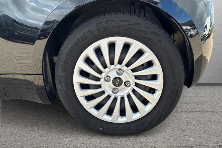 Sort Fiat 500e fra 2023