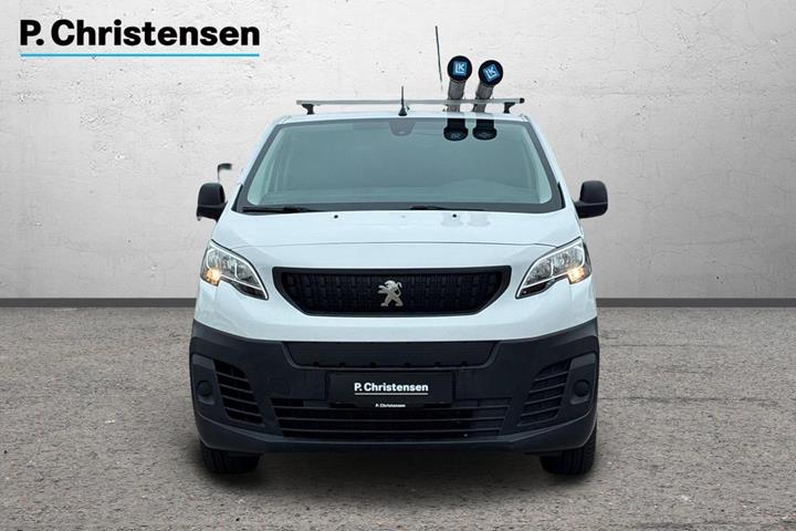 Hvid Peugeot e-Expert fra 2023