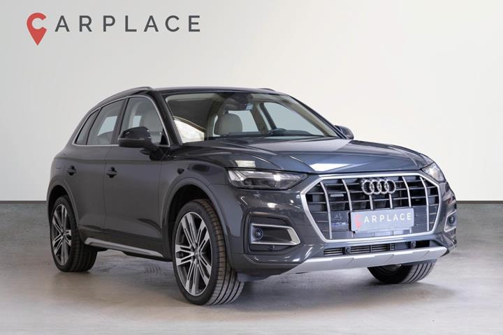 Grå Audi Q5 fra 2021
