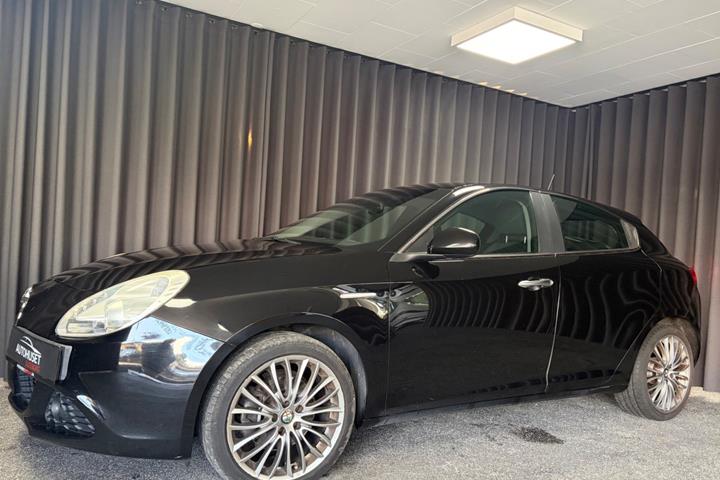 undefined Alfa Romeo Giulietta fra 2011