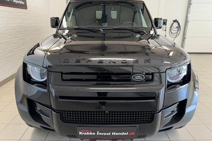 Sort Land Rover Defender 110 fra 2026