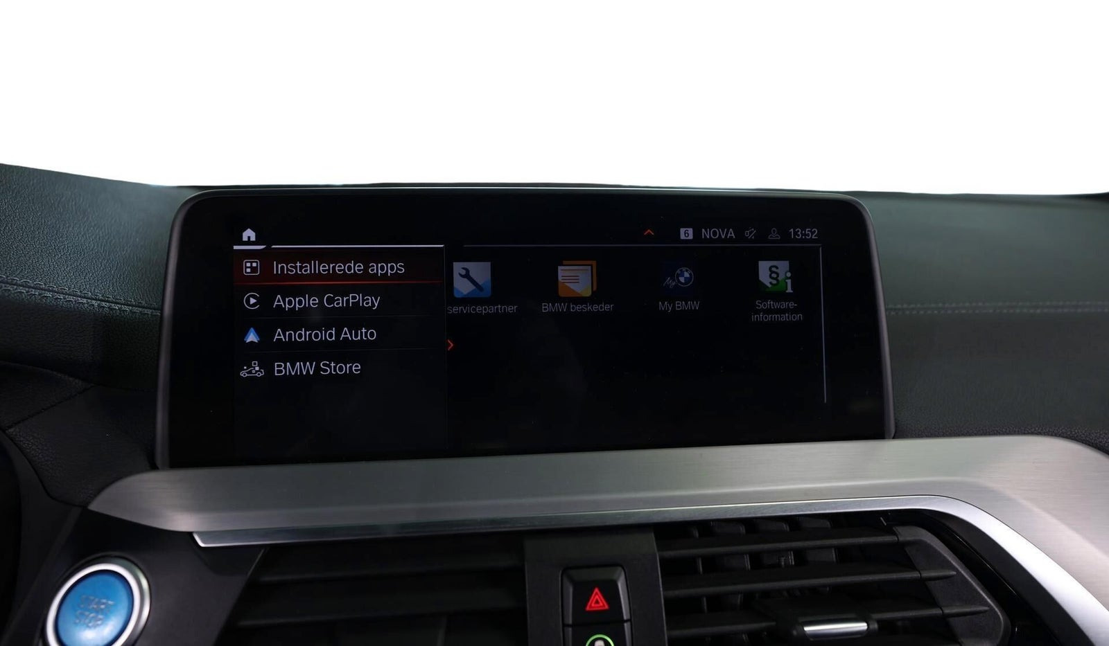 Blå BMW iX3 fra 2021