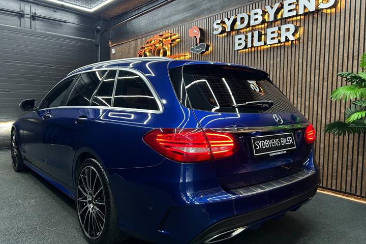 Sort Mercedes C220 d fra 2017