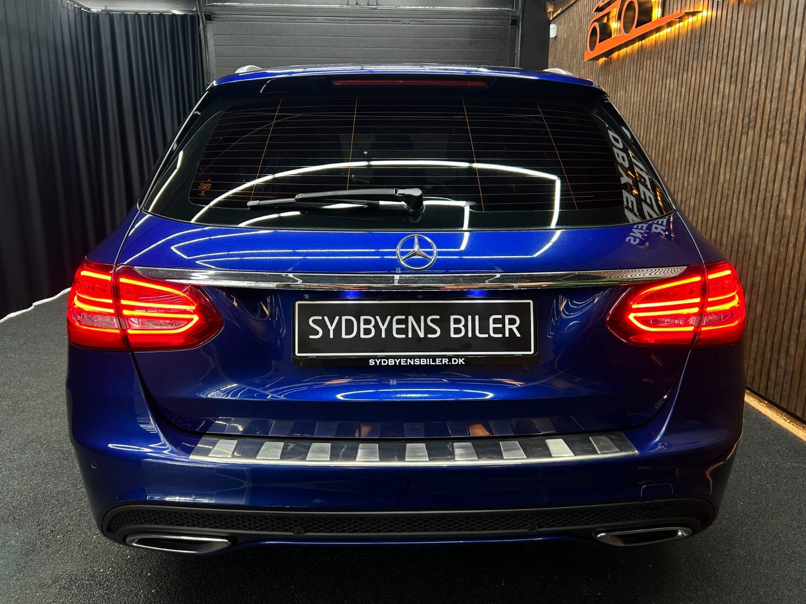 Sort Mercedes C220 d fra 2017
