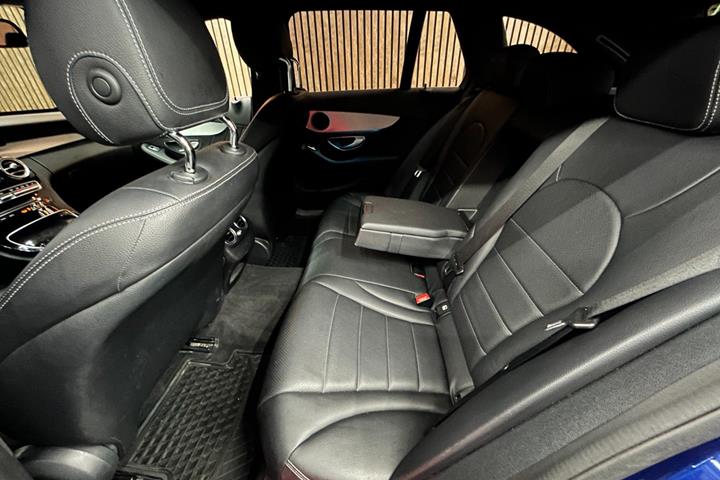 Sort Mercedes C220 d fra 2017