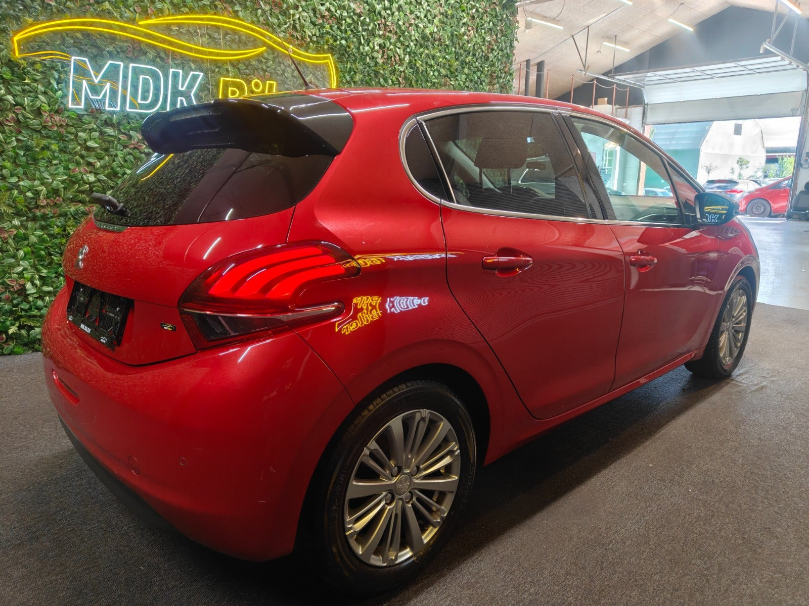 undefined Peugeot 208 fra 2018