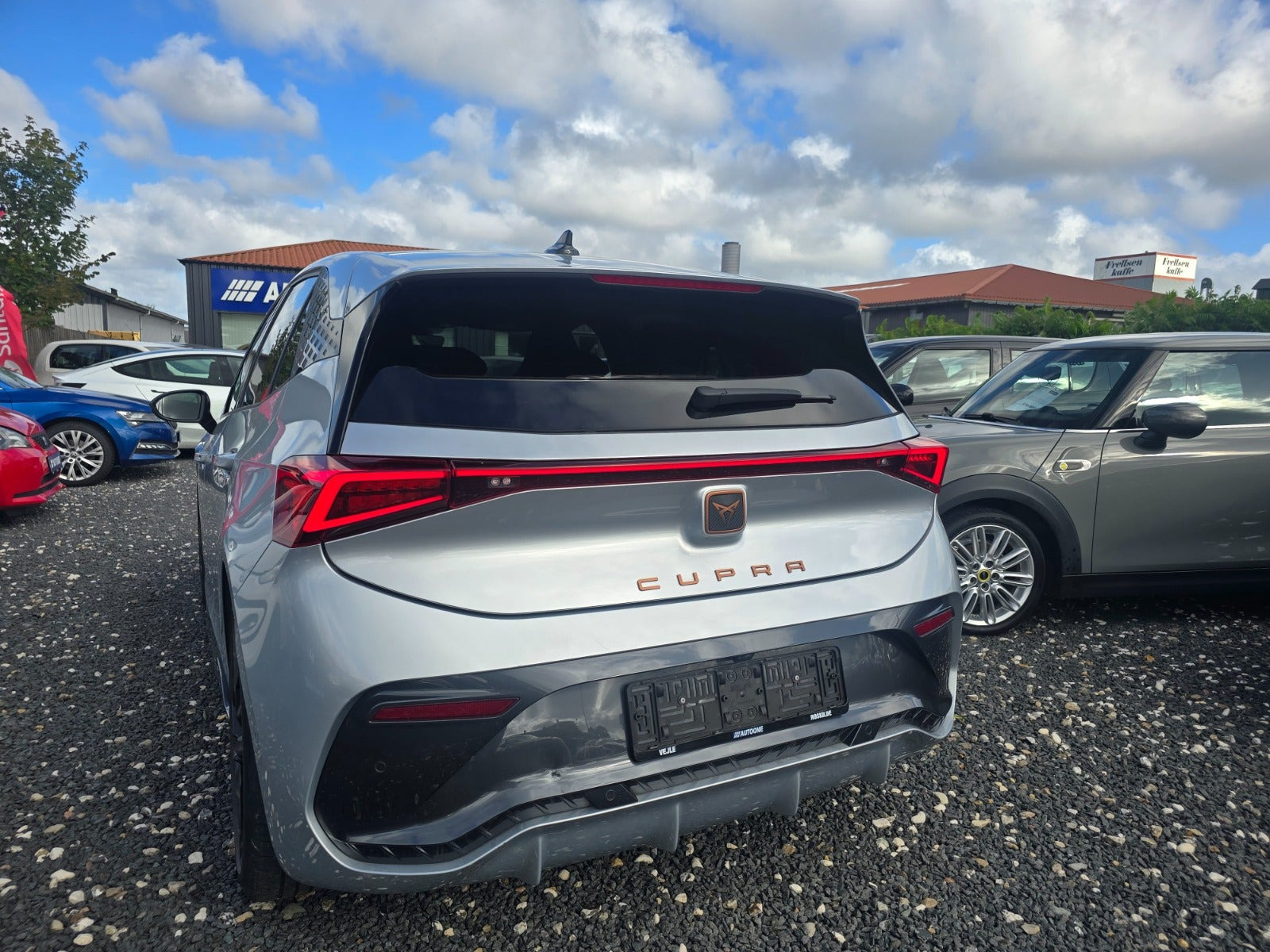 Sølv Cupra Born fra 2022