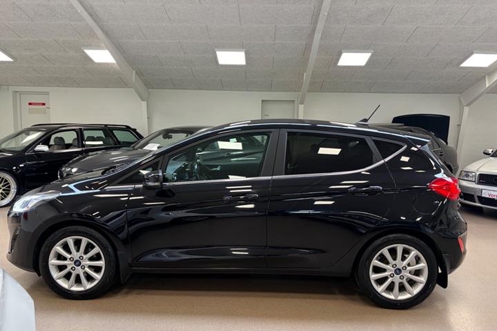Sort Ford Fiesta fra 2020