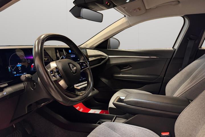 Hvid Renault Megane E-Tech fra 2022