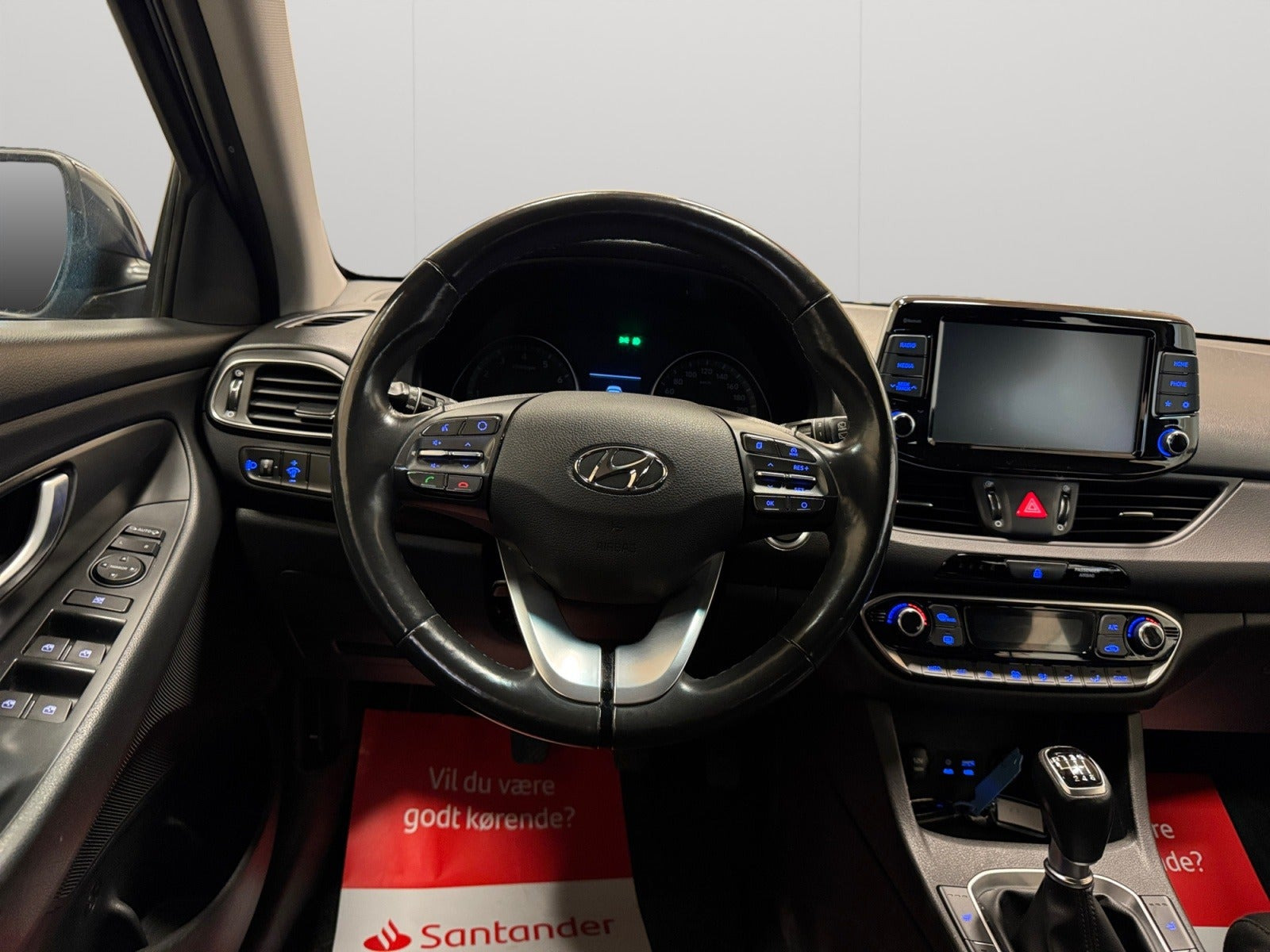 Blå Hyundai i30 fra 2019