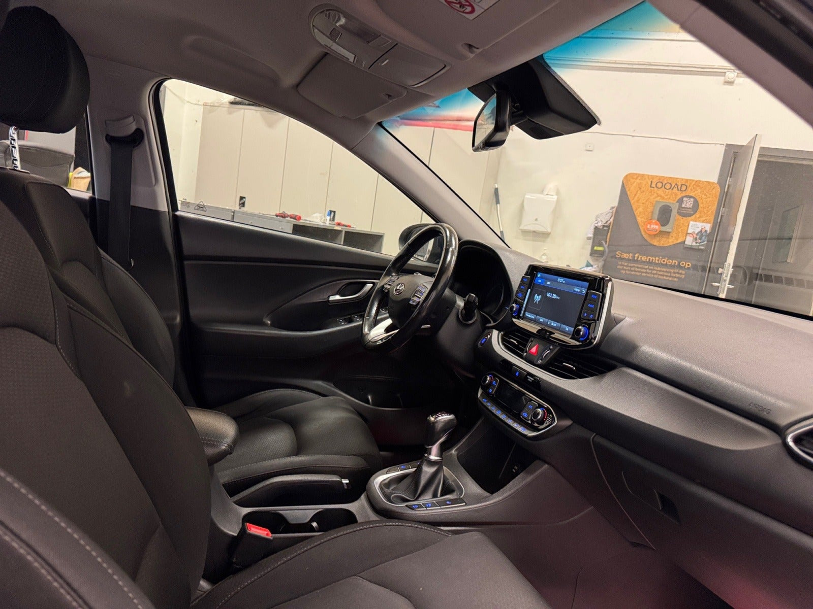 Blå Hyundai i30 fra 2019