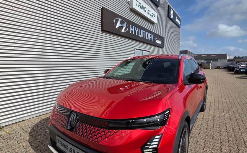 Renault Scenic E-Tech 87 Iconic