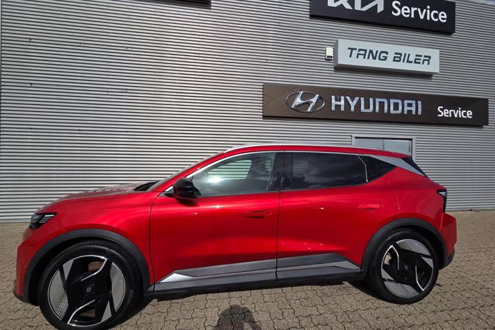 Grå Renault Scenic E-Tech fra 2025